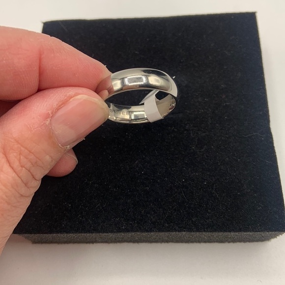 Sterling Silver Wedding Band Ring 6mm Size 10 New with Tags! - Picture 1 of 6